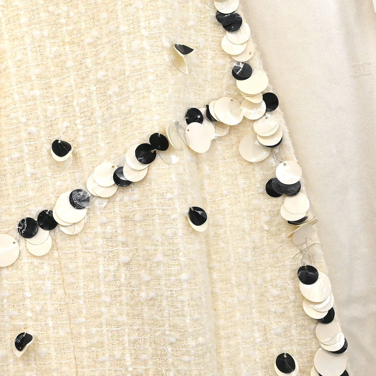 Chanel 1995 Single Breasted Collarless Jacket White #40 - Image 5