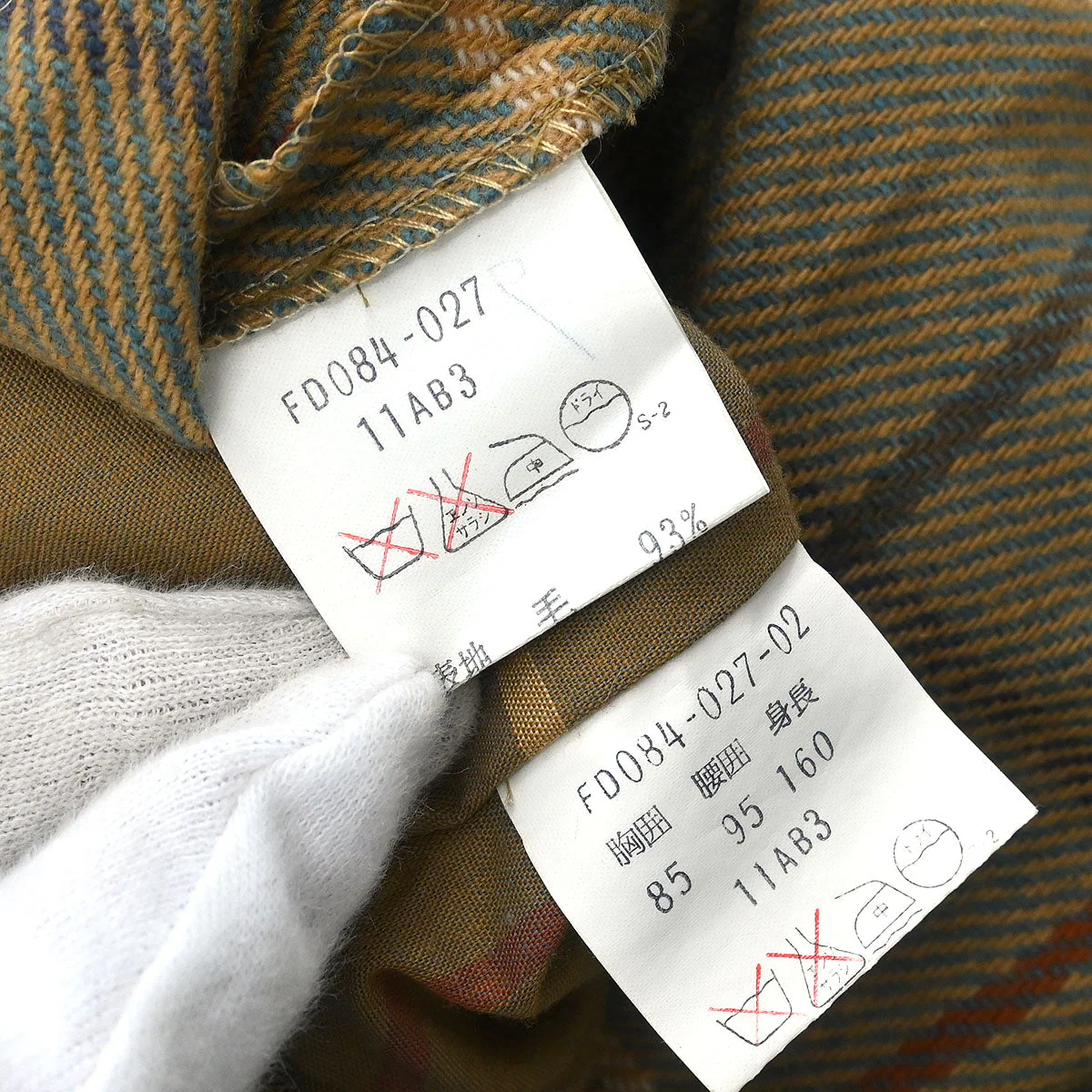Burberrys Trench Coat Beige #38–40 - Image 10