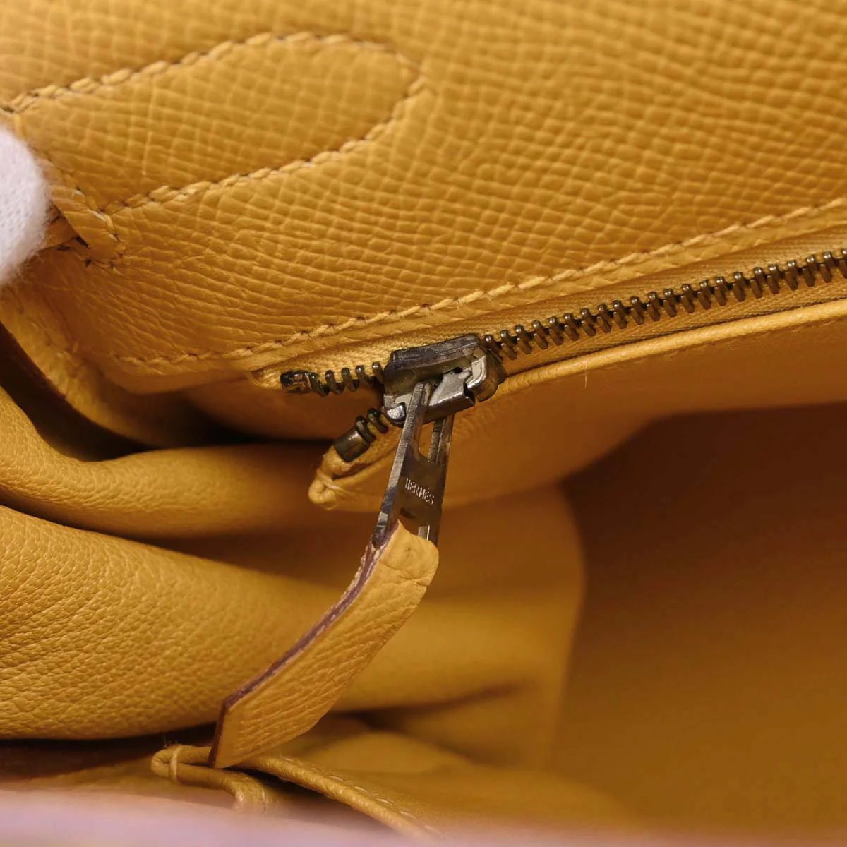 Hermes Jaune Courchevel Kelly 32 Retourne 2way Shoulder Handbag - Image 8
