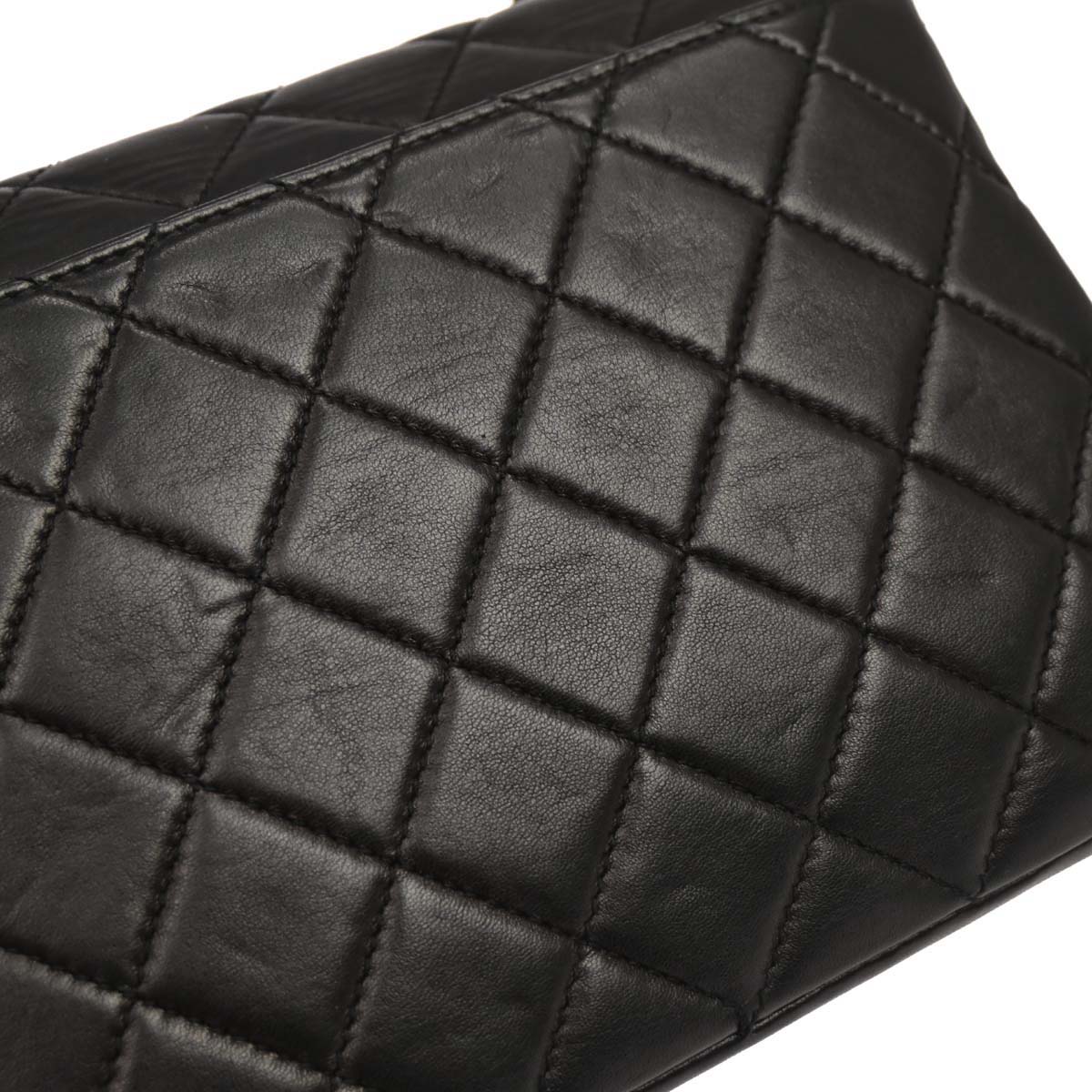 Chanel Black Lambskin Acrylic Chain Straight Flap Handbag - Image 7