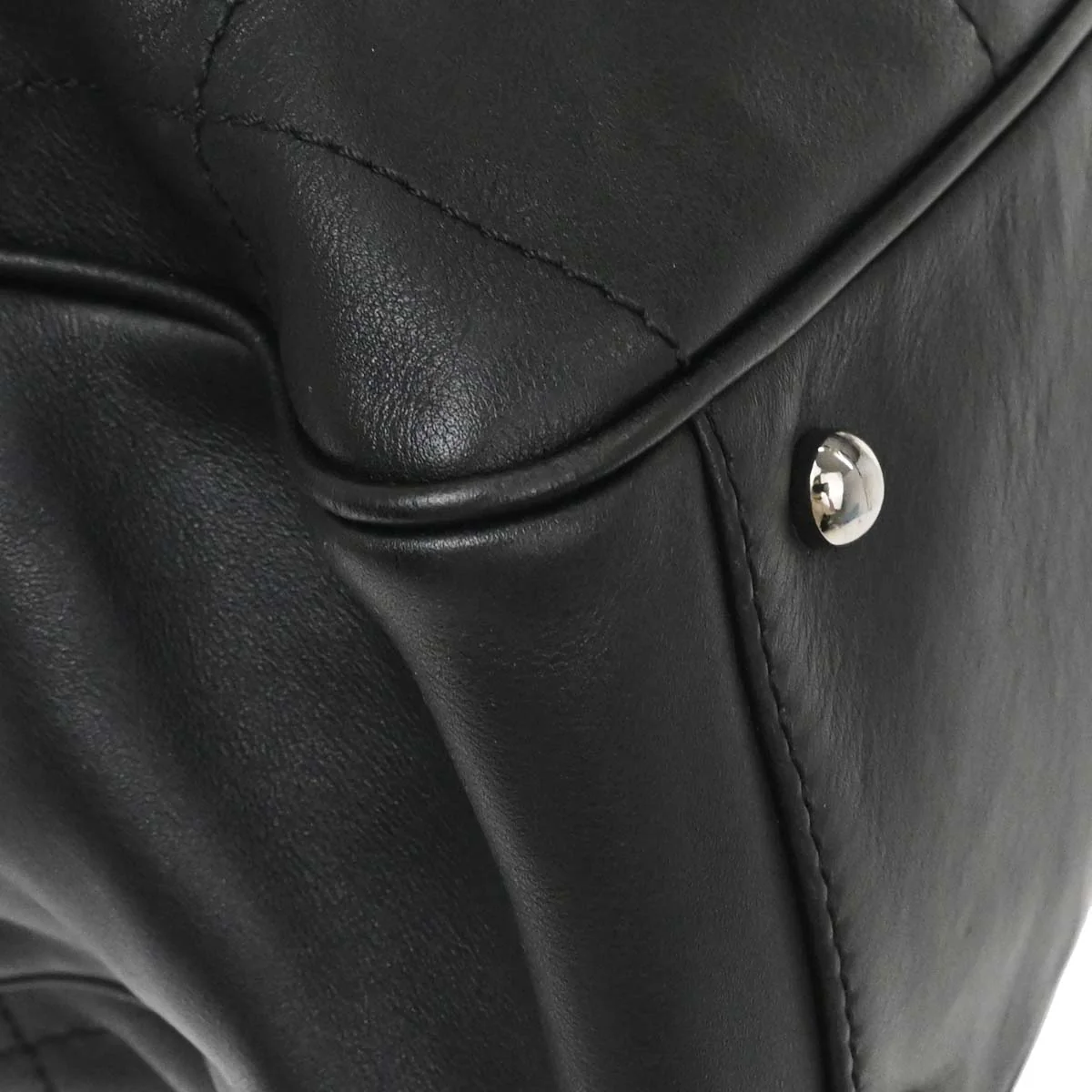 Chanel 2002-2003 Black Lambskin Choco Bar Handbag - Image 10