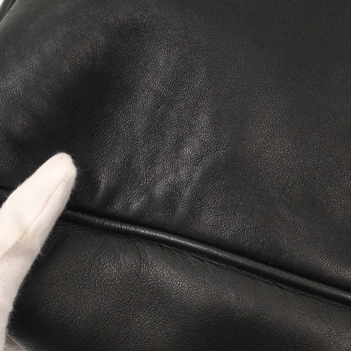Chanel 2009-2010 Black Lambskin Tote Chain Handbag - Image 15