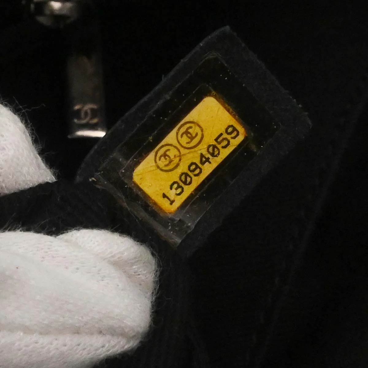 Chanel 2009-2010 Black Lambskin Tote Chain Handbag - Image 19