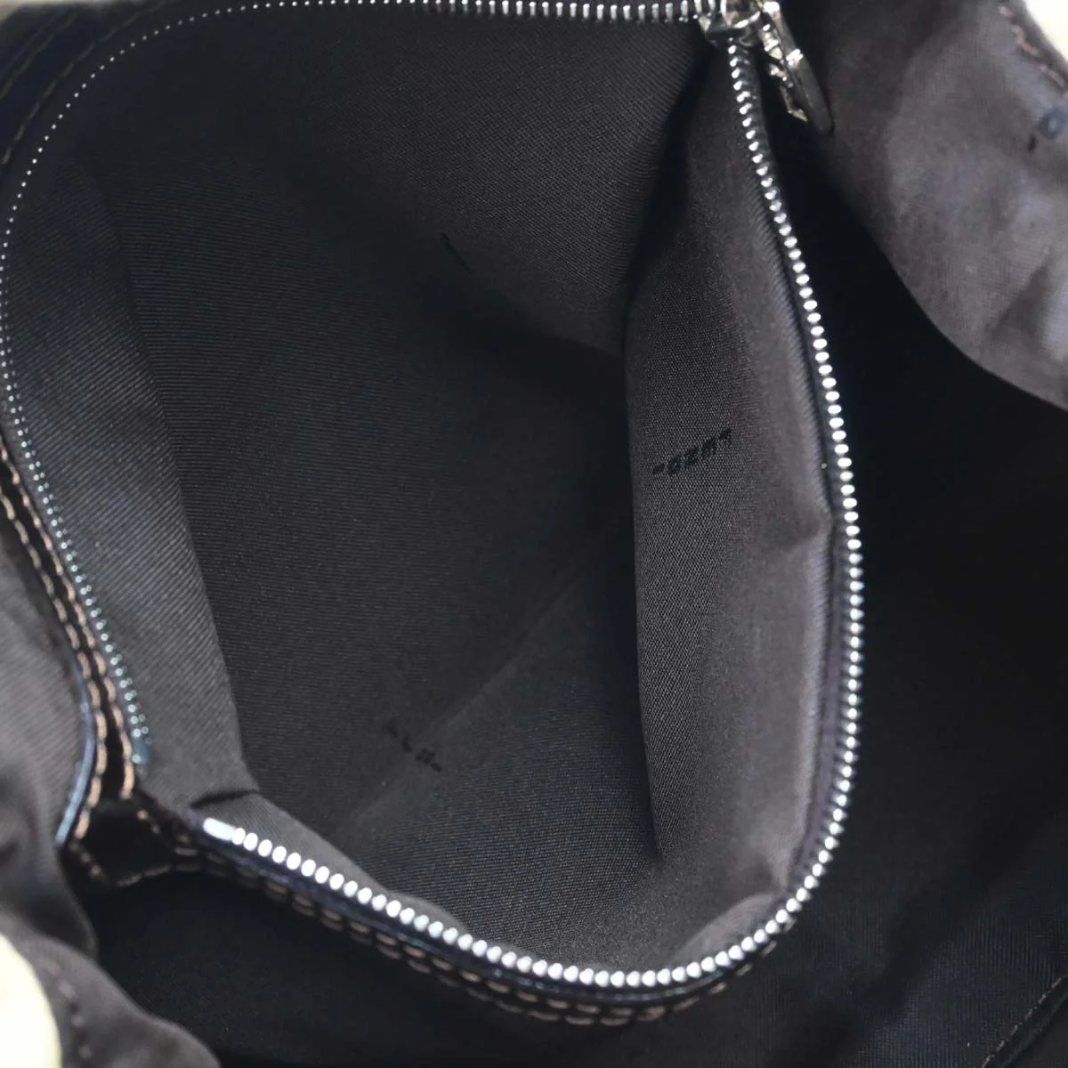 Fendi Ivory Canvas Zucca Mamma Baguette Handbag - Image 19