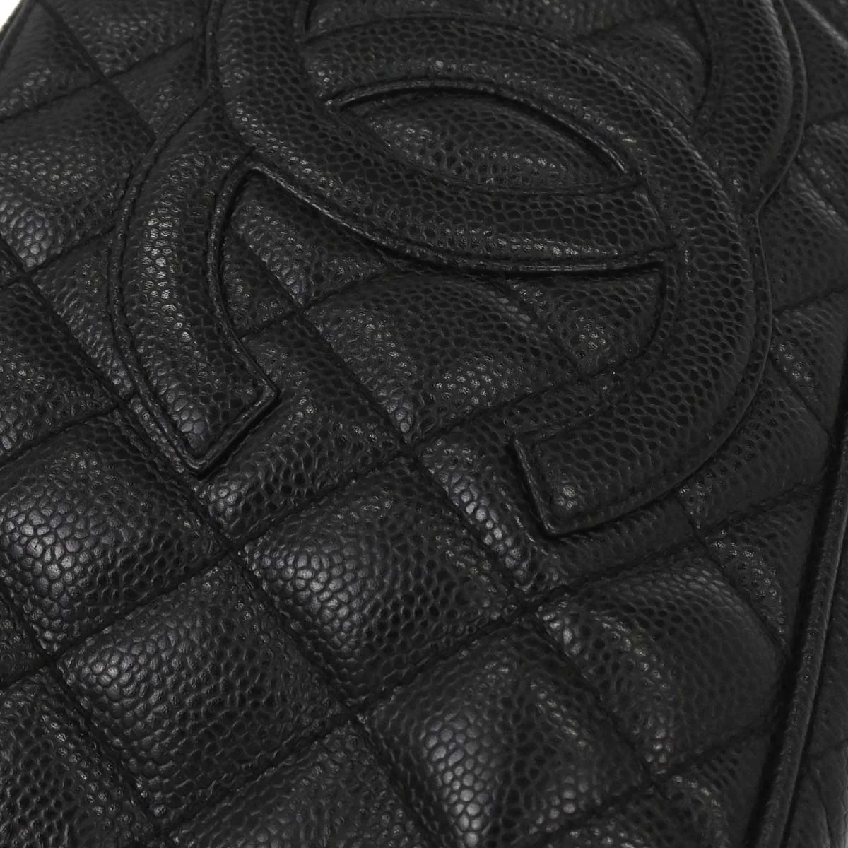 Chanel 2002-2003 Black Caviar Skin Chain Handbag - Image 16
