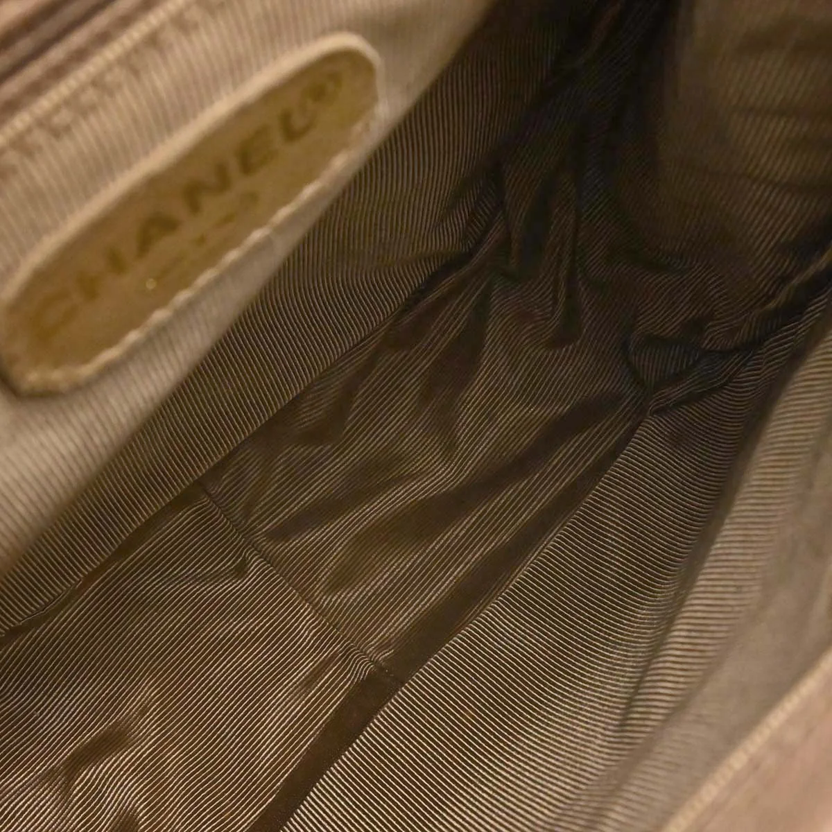 Chanel 1996-1997 Beige Caviar Skin Triple CC Backpack - Image 17