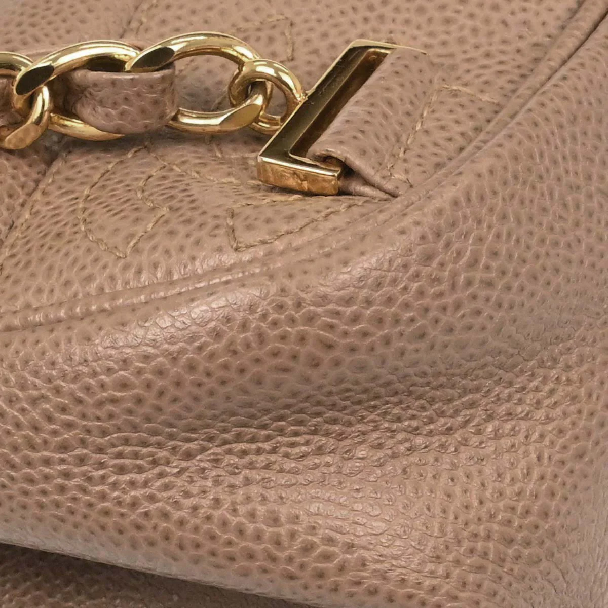 Chanel 1996-1997 Beige Caviar Skin Triple CC Backpack - Image 4