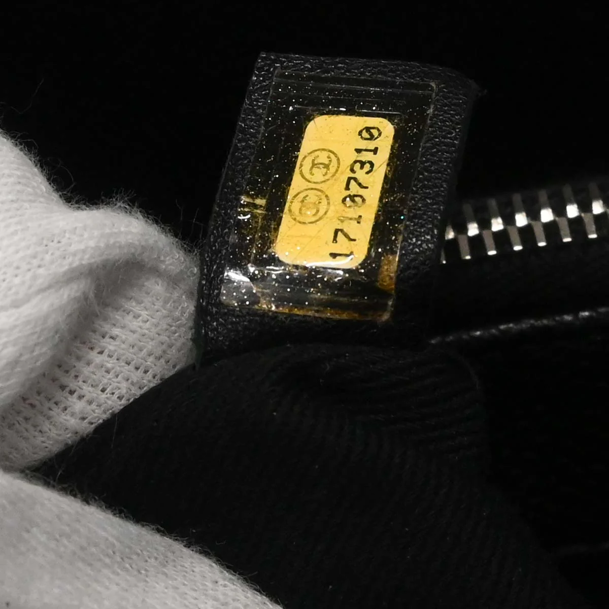 Chanel 2012-2013 Black Caviar Timeless CC Chain Tote Bag - Image 19
