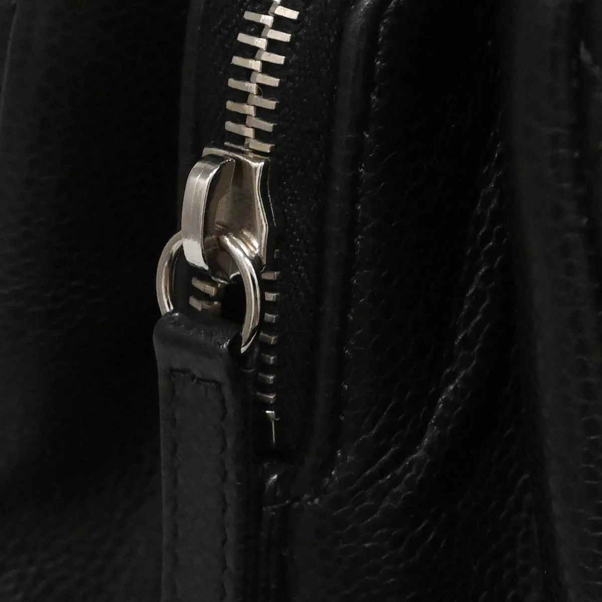Chanel 2012-2013 Black Caviar Timeless CC Chain Tote Bag - Image 20