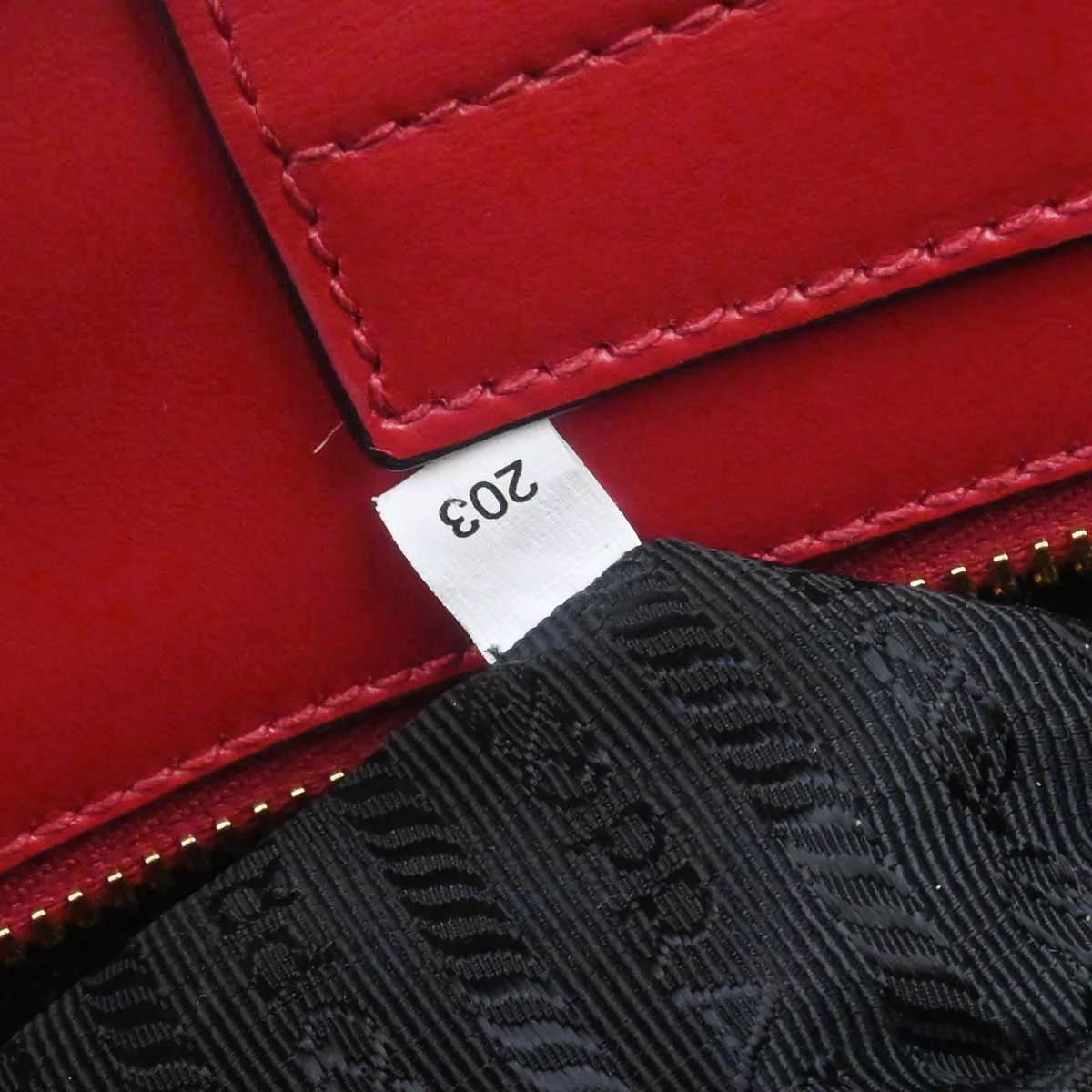 Prada Red Leather 2way Shoulder Tote Handbag - Image 20
