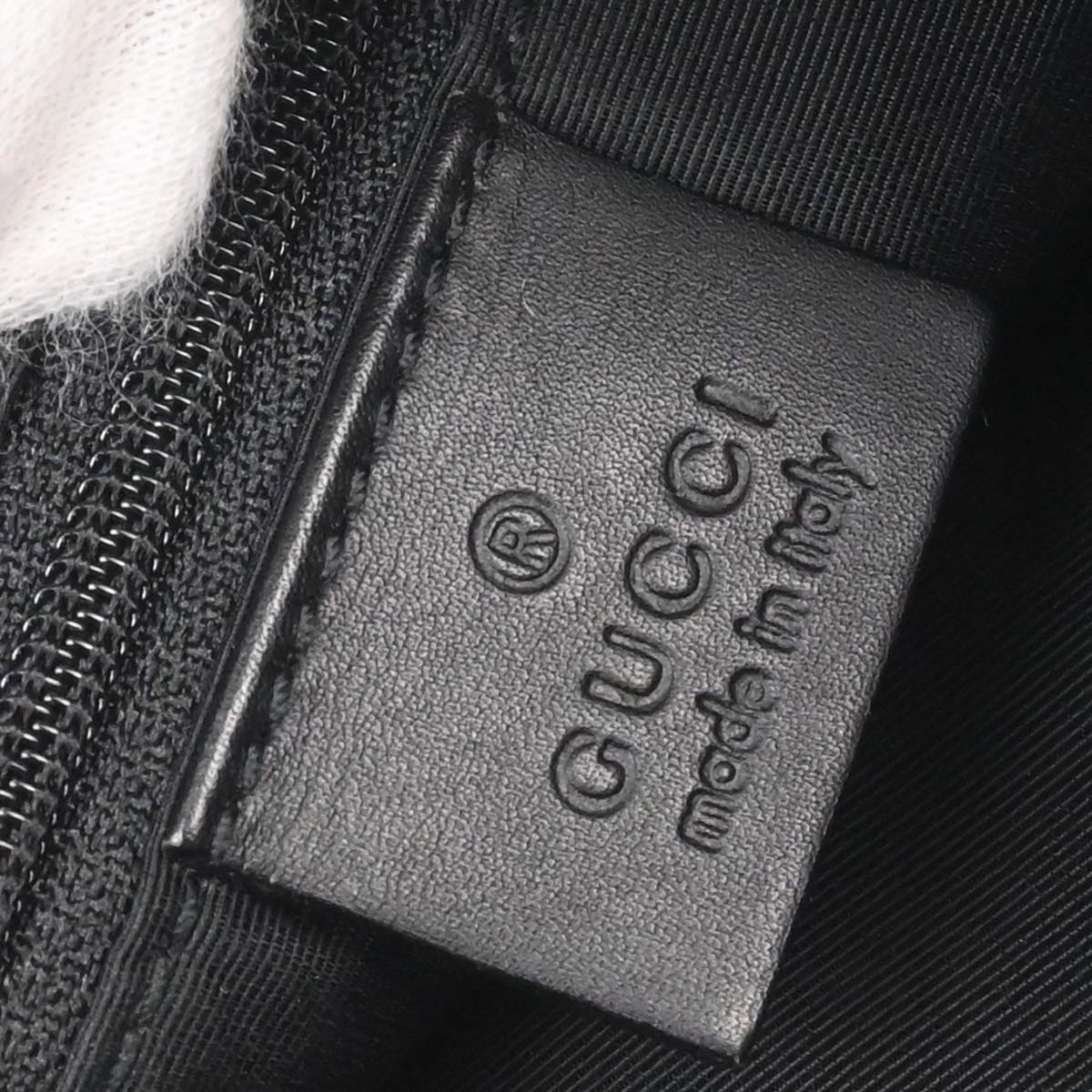 Gucci Black Canvas GG Handbag - Image 18