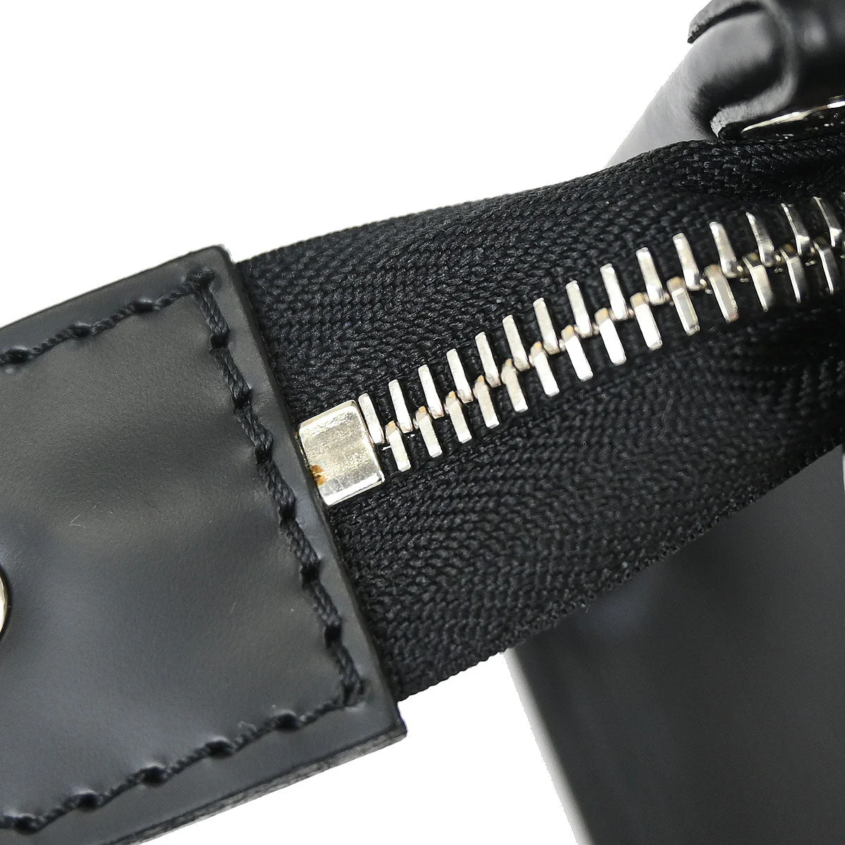 Louis Vuitton Black Epi Madeleine PM Shoulder Bag M59332 - Image 10