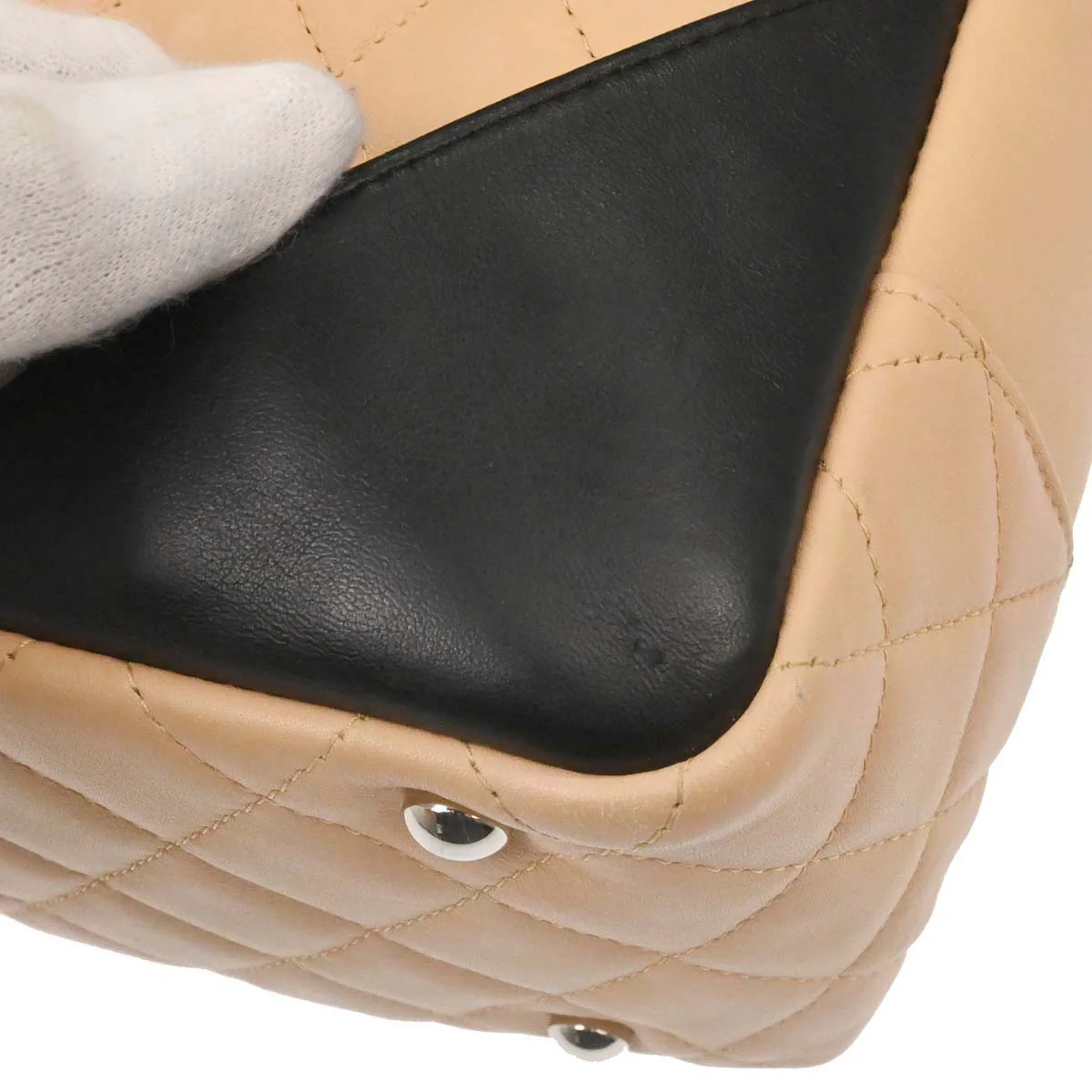 Chanel 2005-2006 Beige Calfskin Cambon Ligne Bowling Bag 27 - Image 12