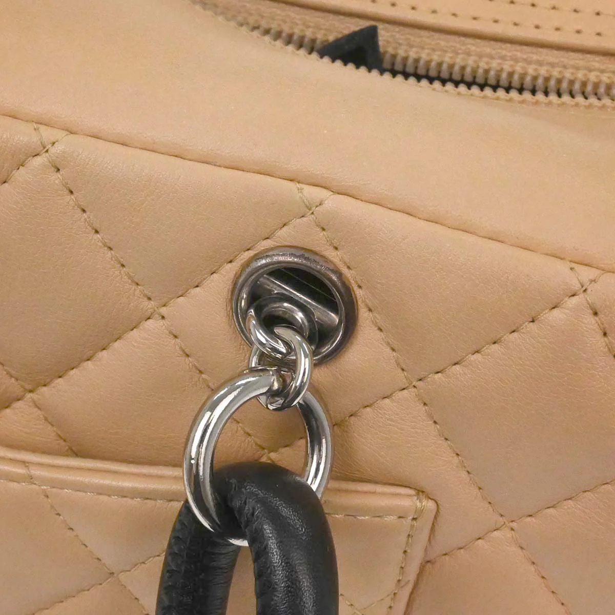 Chanel 2005-2006 Beige Calfskin Cambon Ligne Bowling Bag 27 - Image 20