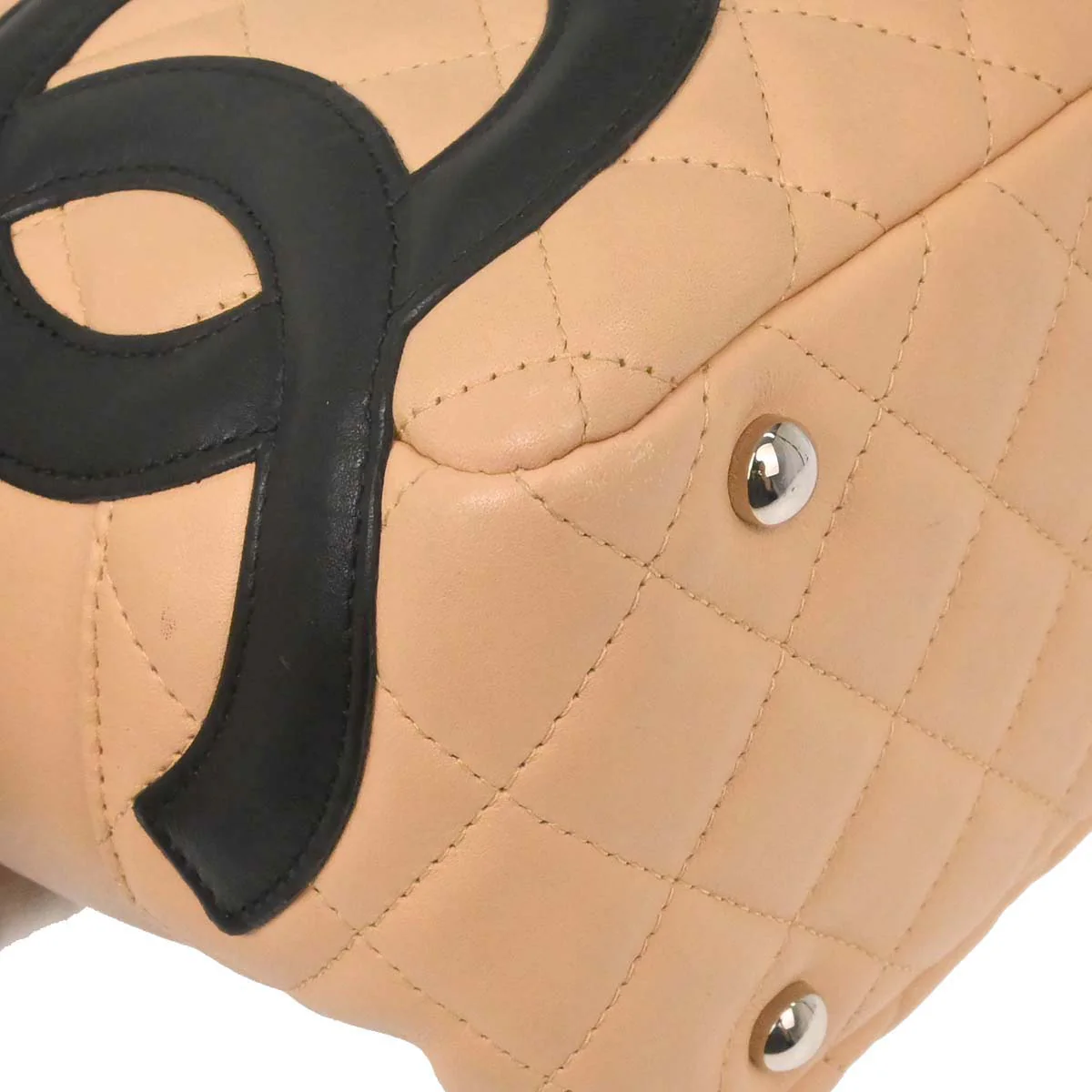 Chanel 2005-2006 Beige Calfskin Cambon Ligne Bowling Bag 27 - Image 9