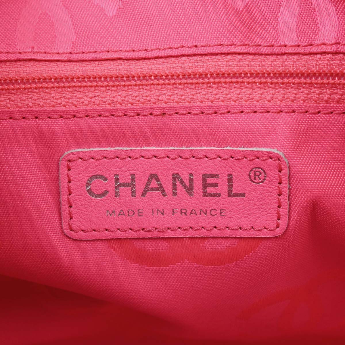 Chanel Black Calfskin Cambon Ligne Bowling Bag 27 - Image 19