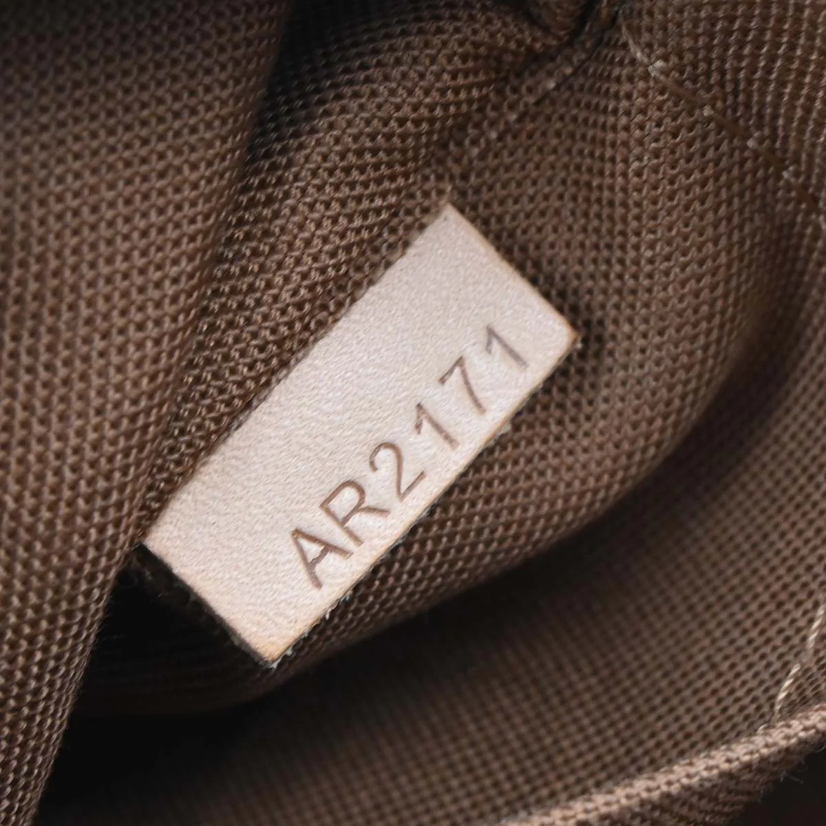 Louis Vuitton 2011 Monogram Thames PM Hobo Handbag M56384 - Image 19