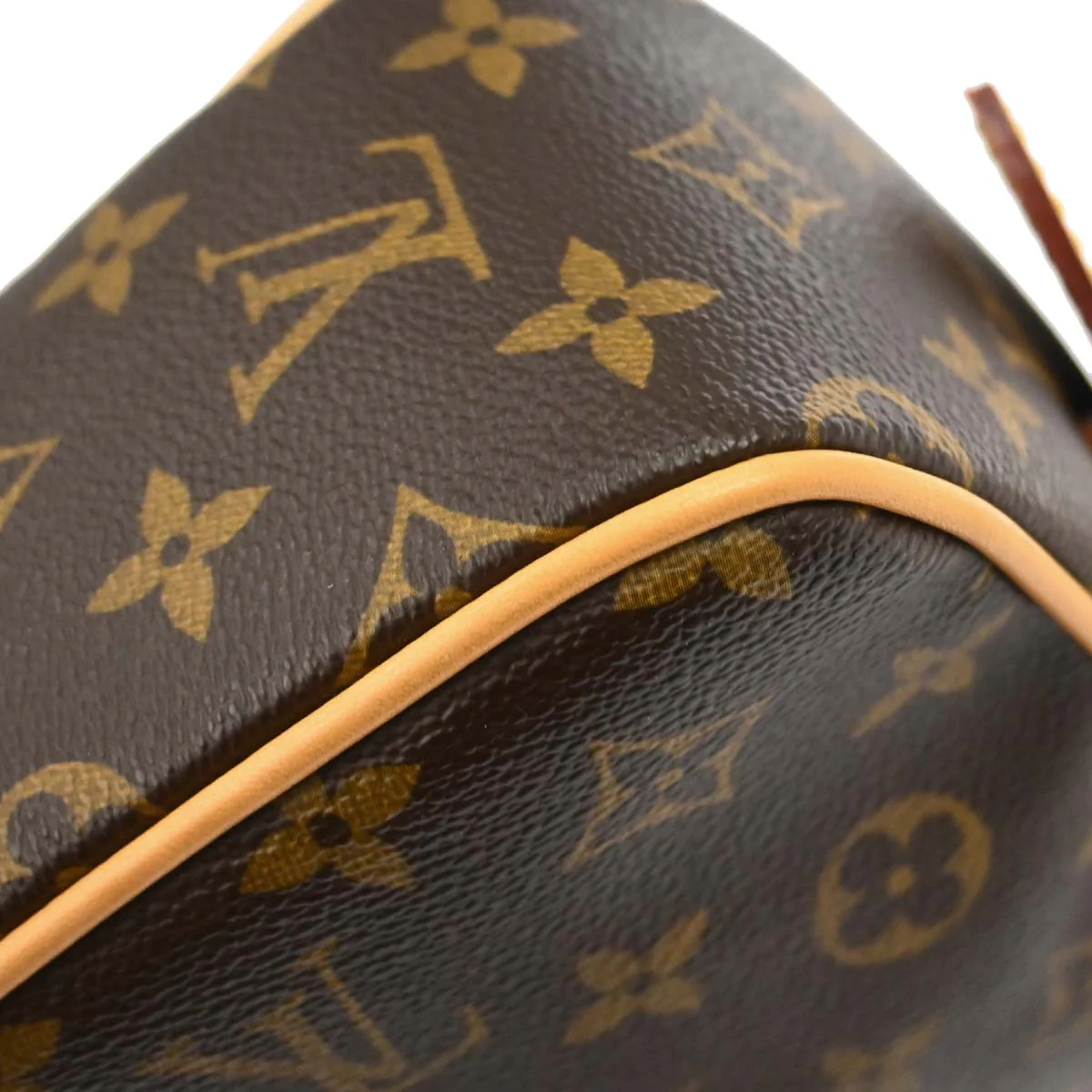 Louis Vuitton Monogram Hudson PM Shoulder Bag M40027 - Image 18
