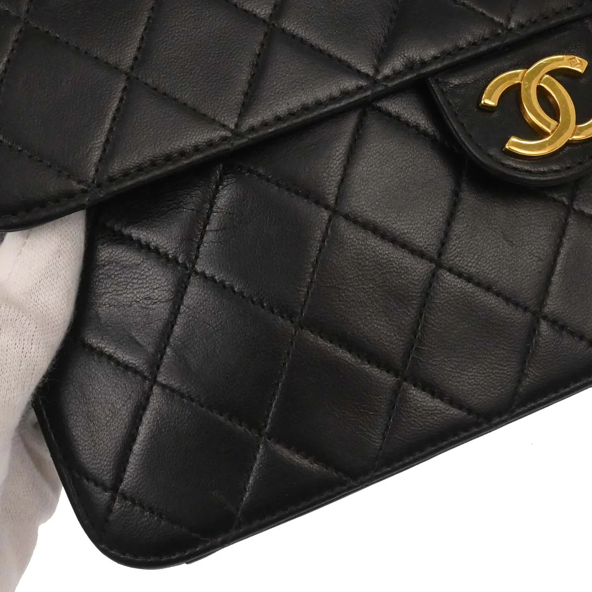 Chanel 1997-1999 Black Lambskin Pushlock Medium Half Flap Shoulder Bag - Image 10