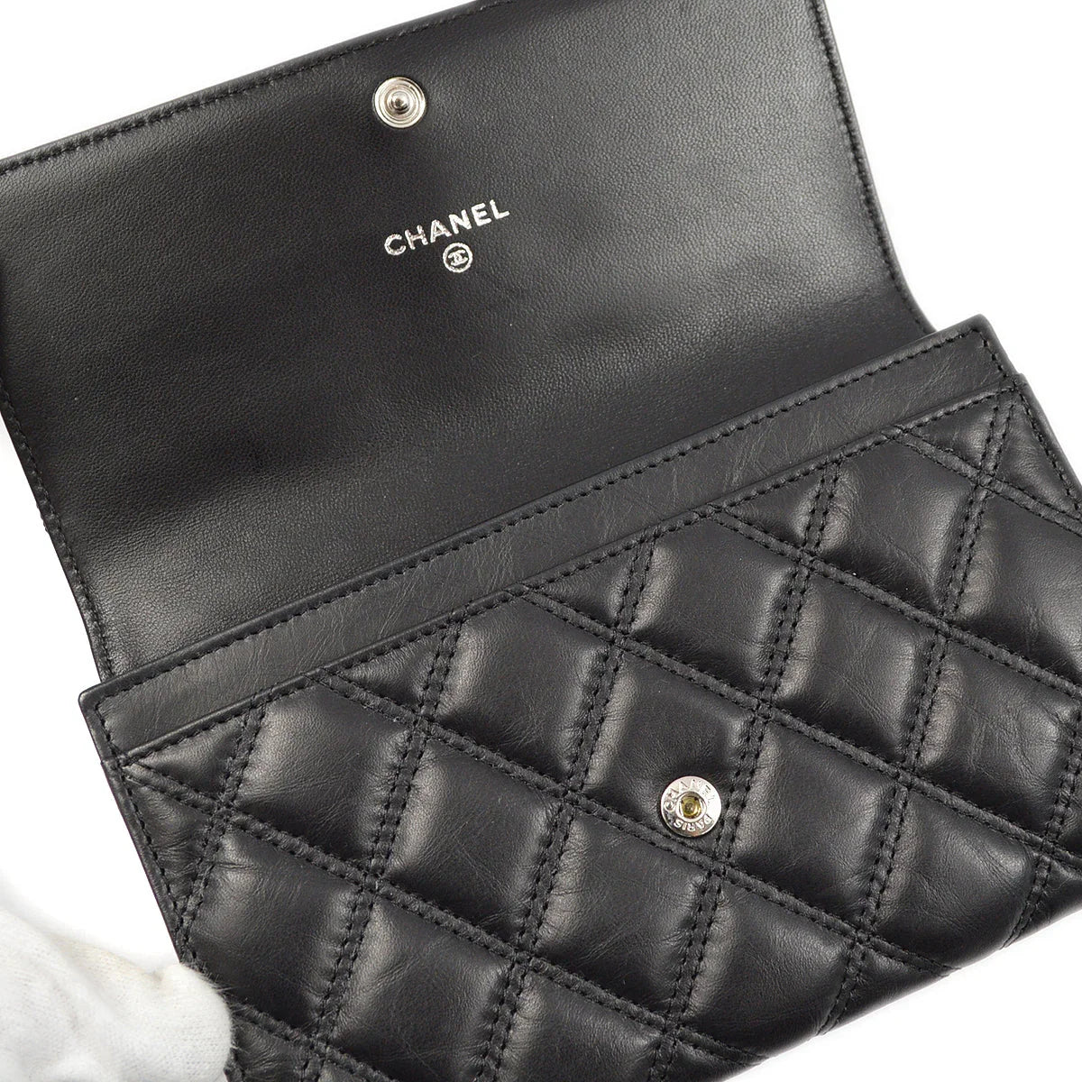 Chanel 2006-2008 Black Calfskin Bifold Wallet - Image 4