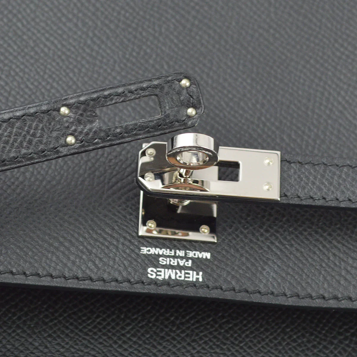 Hermes 2009 Black Epsom Kelly 25 Retourne Bag - Image 10