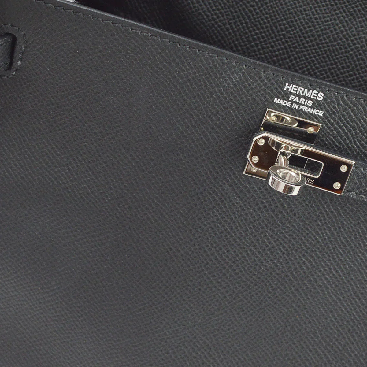 Hermes 2009 Black Epsom Kelly 25 Retourne Bag - Image 9