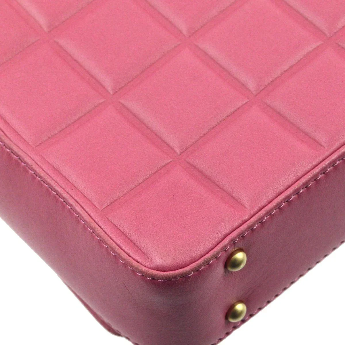 Chanel 2003-2004 Pink Lambskin Choco Bar Shoulder Bag - Image 5