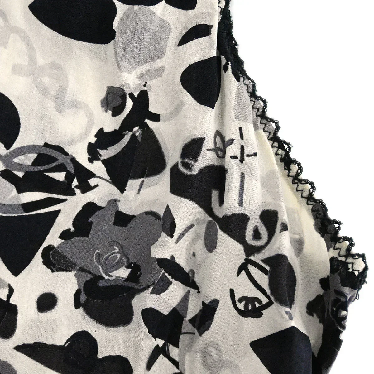 Chanel Sleeveless Black 05P #40 - Image 4