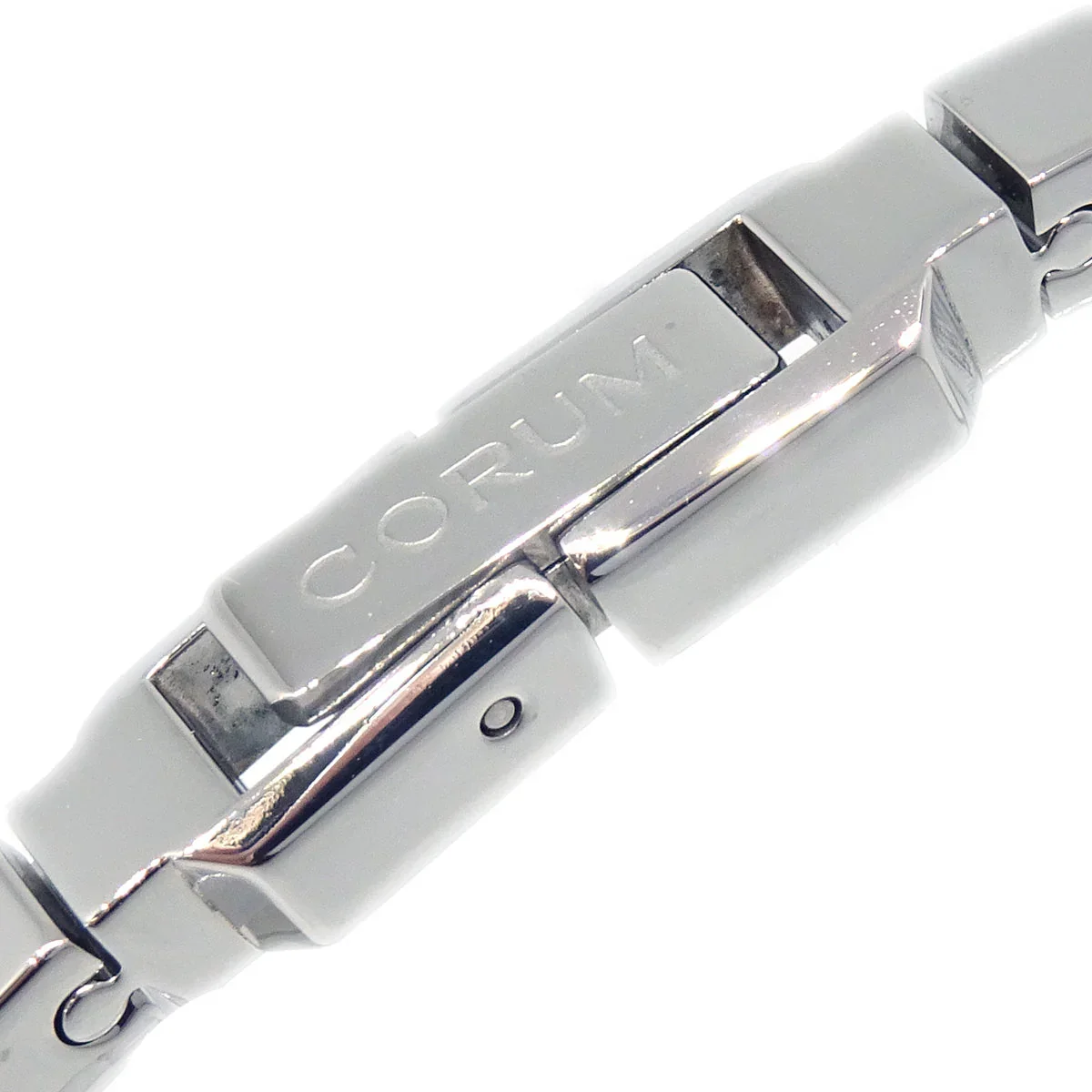 Corum Sugar Cube Ref.137.427.47 Quartz Watch - Image 4