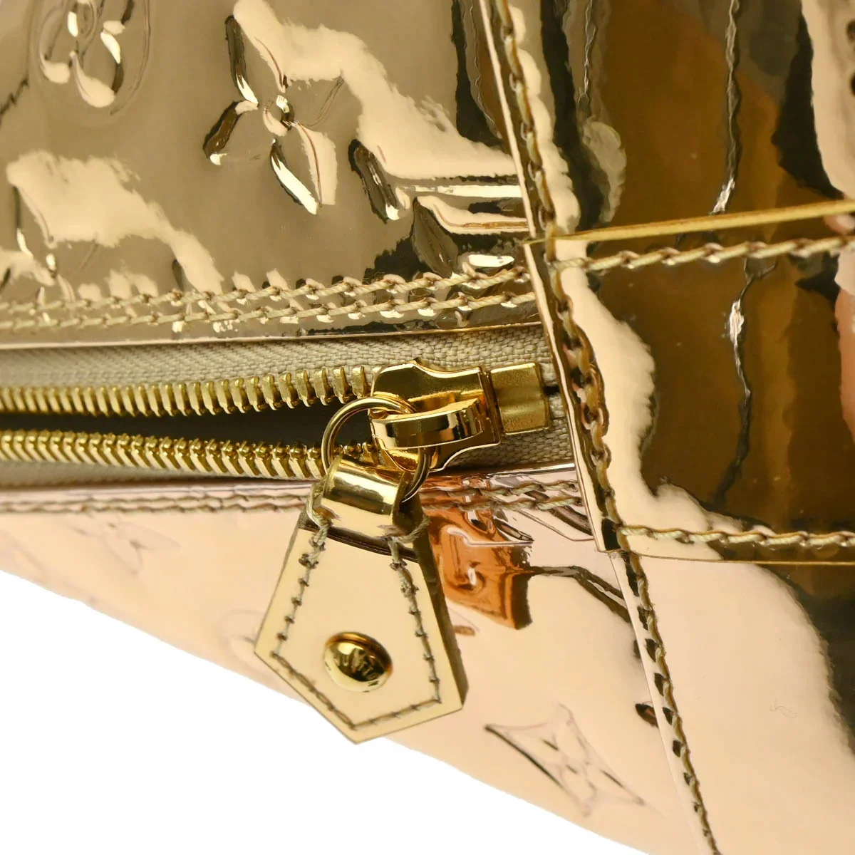 Louis Vuitton 2008 Gold Monogram Miroir Alma MM Handbag - Image 6