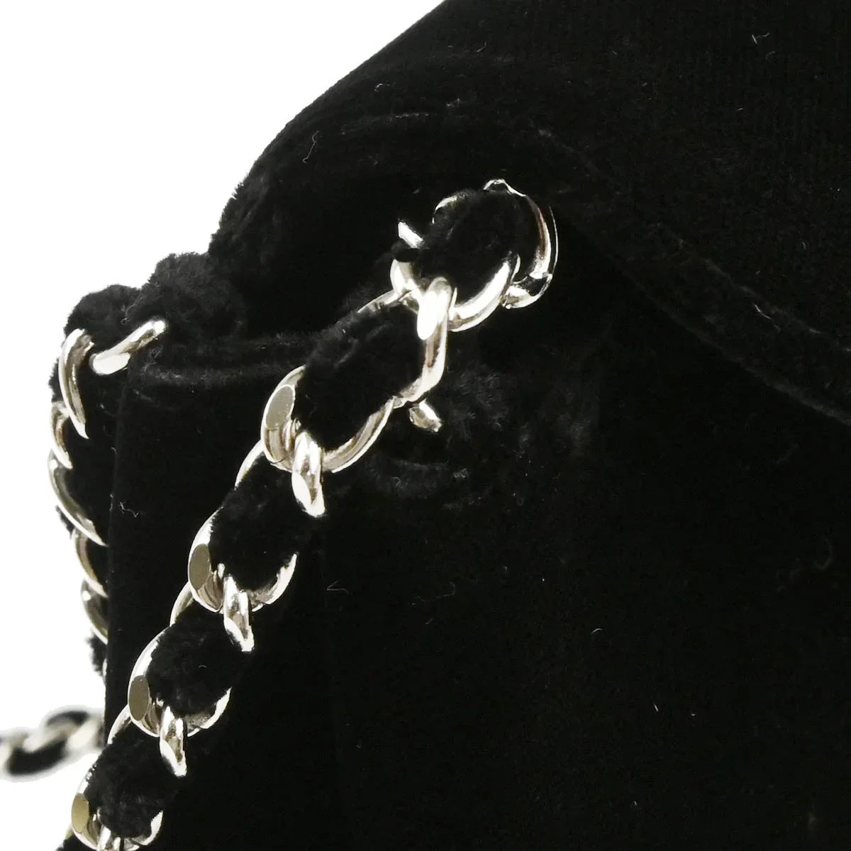 Chanel 1996-1997 Black Velvet Chain Handbag - Image 8