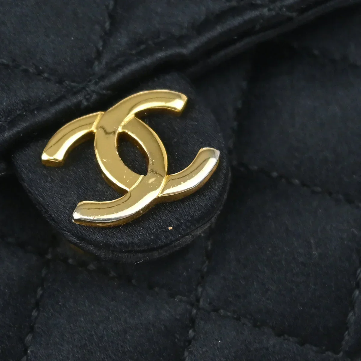 Chanel 1989-1991 Black Satin Classic Flap Micro Chain Crossbody Bag Pouch - Image 3
