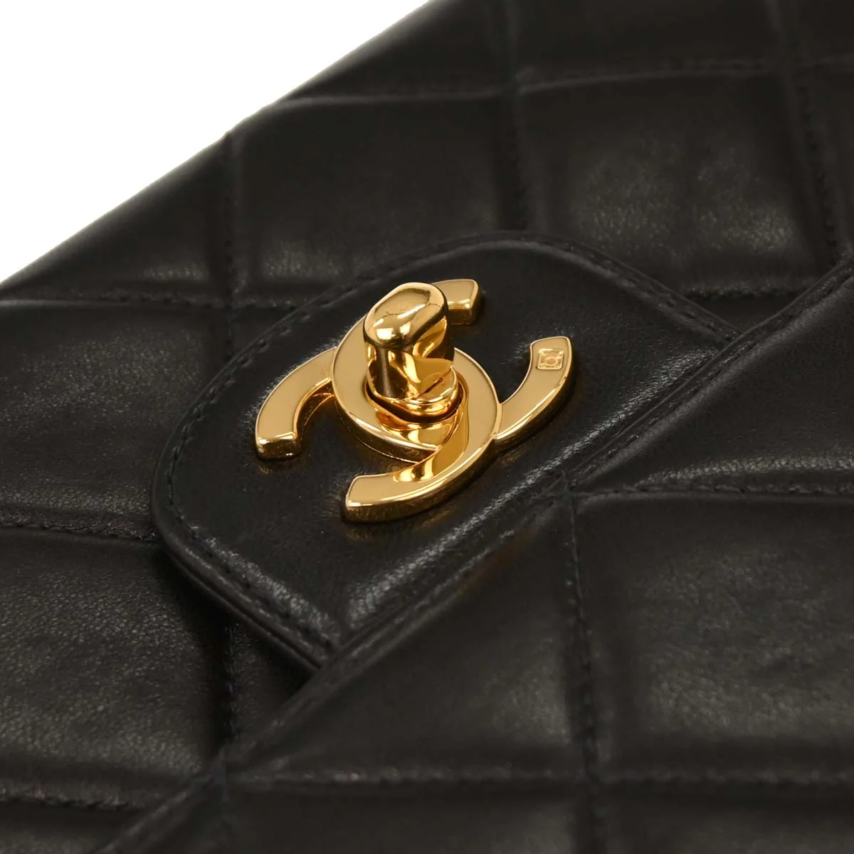 Chanel 1994-1996 Black Lambskin Single Flap Shoulder Bag - Image 5
