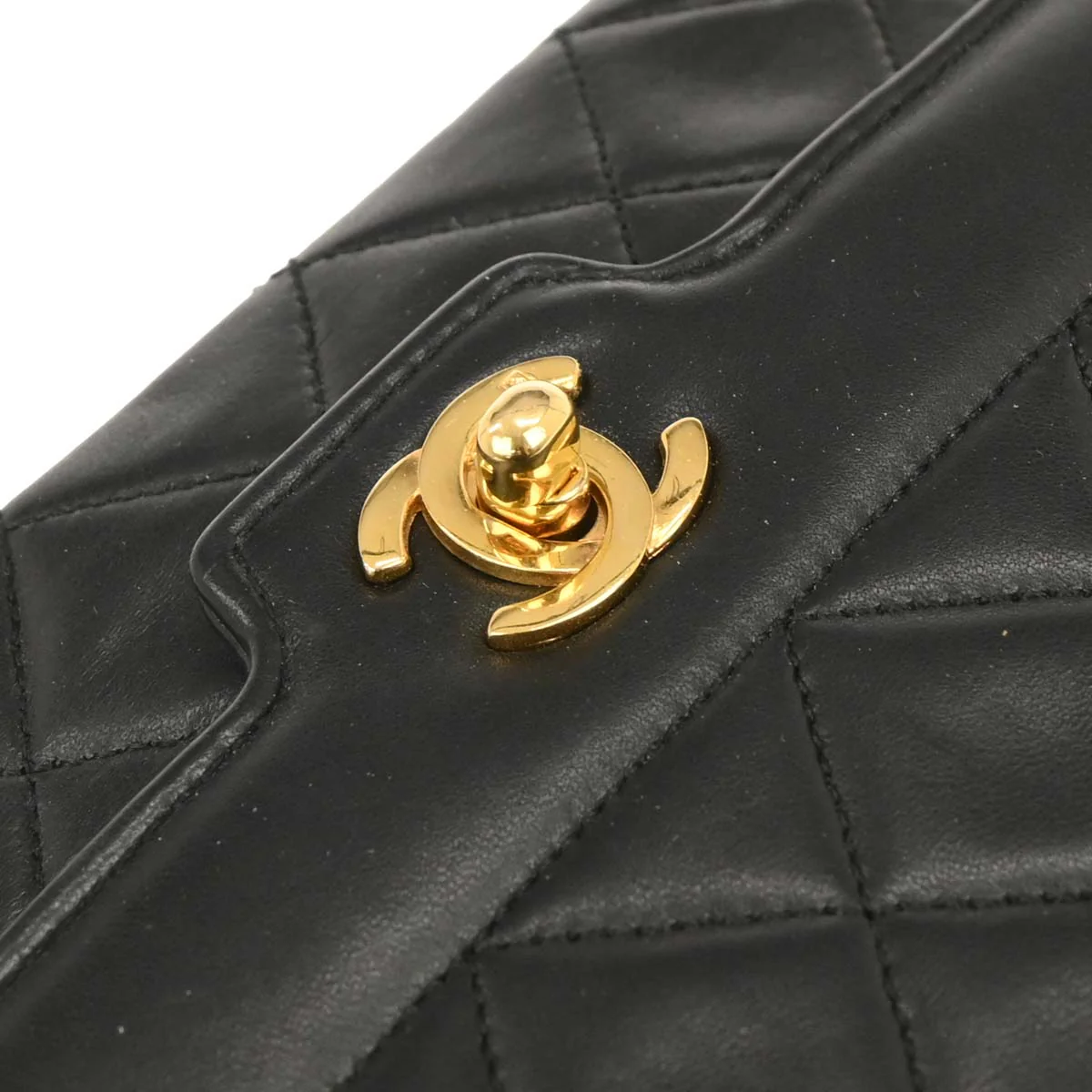 Chanel 1989-1991 Black Lambskin Single Flap Shoulder Bag - Image 5