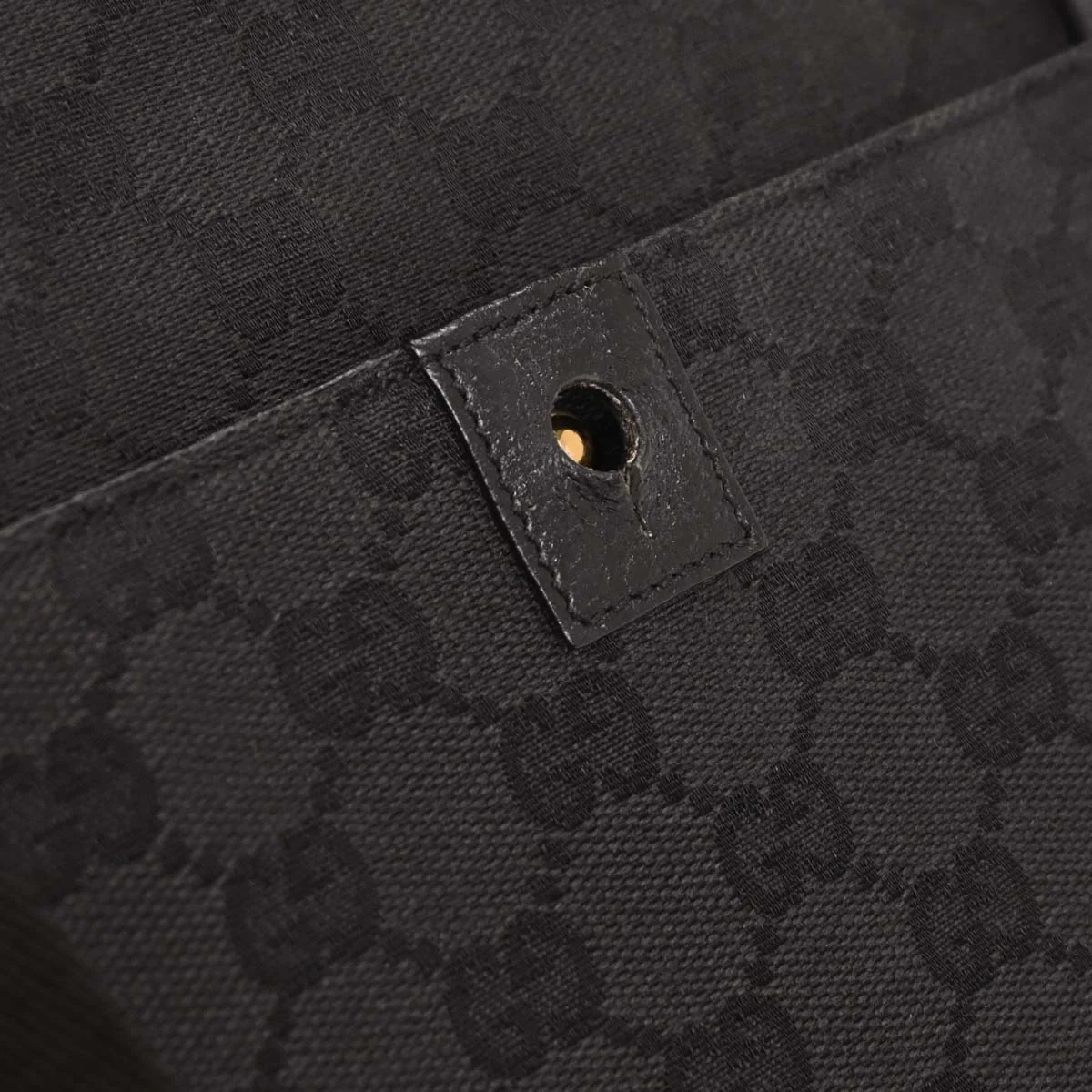 Gucci Black Canvas GG Messenger Shoulder Bag - Image 3