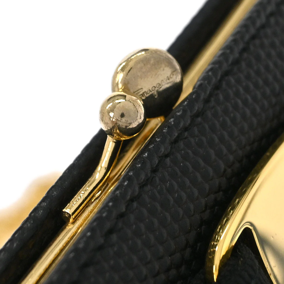 Salvatore Ferragamo Black Vara Bow Chain Shoulder Bag - Image 5