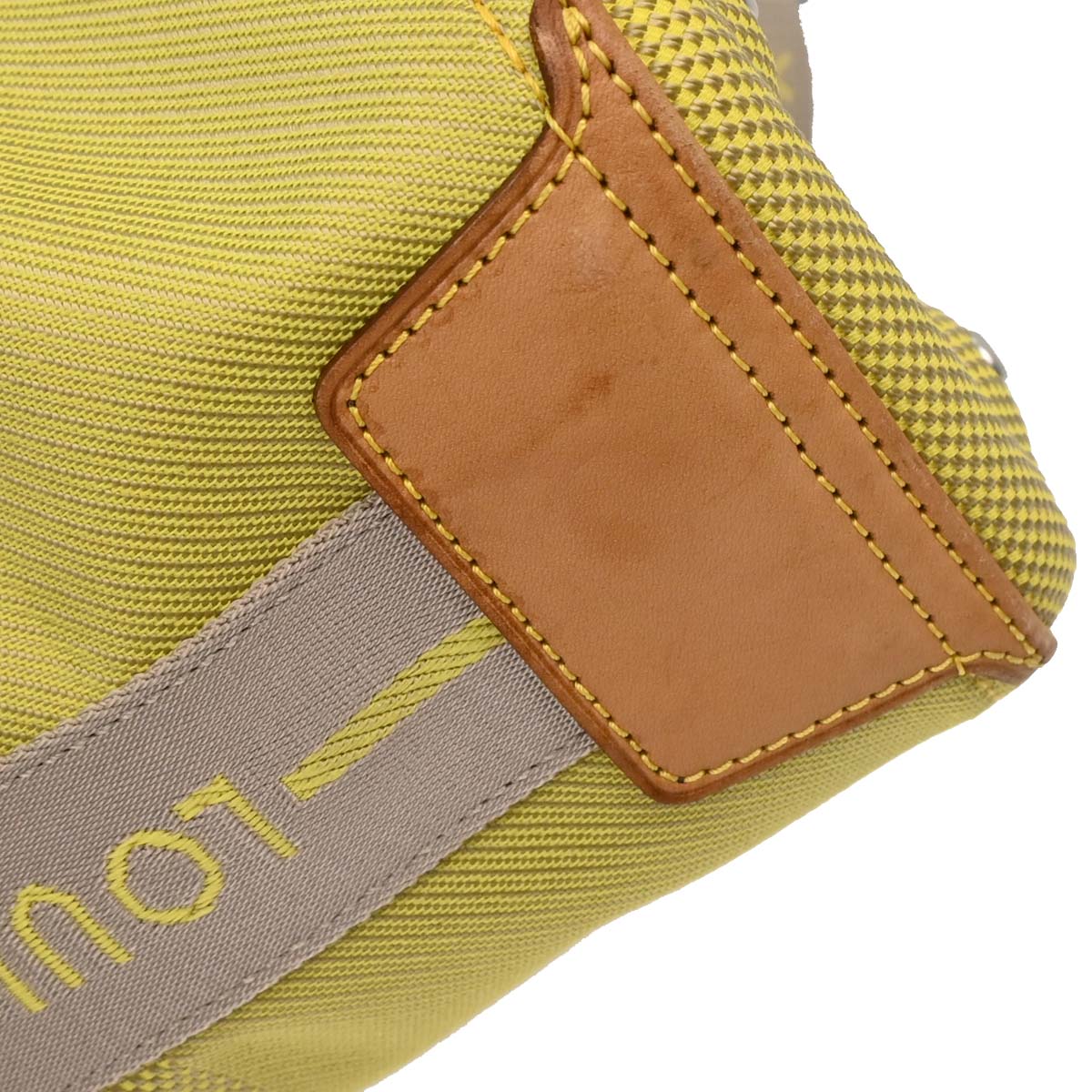 Louis Vuitton LV Cup Geant Volunteer Bucket Bag M80635 - Image 5