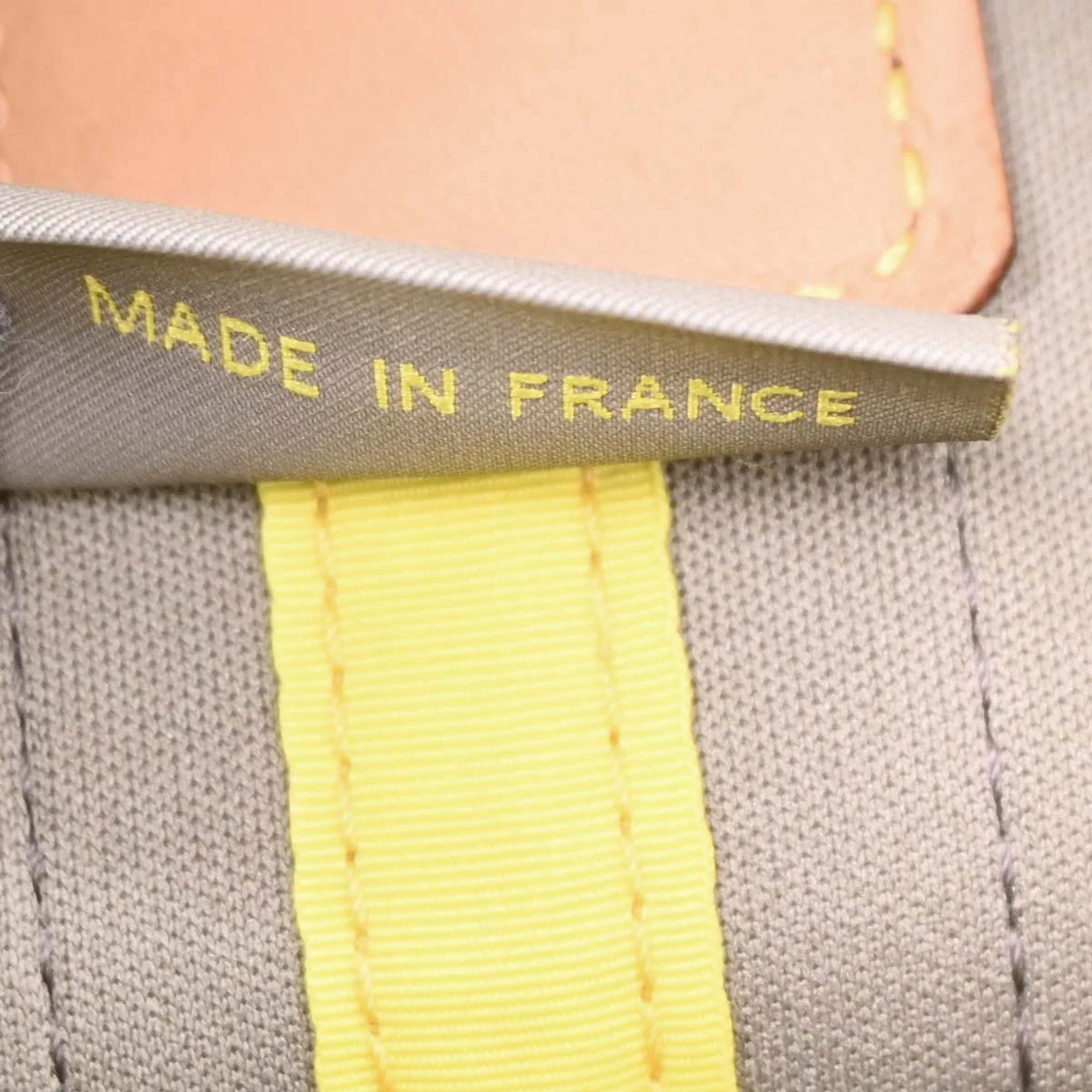 Louis Vuitton LV Cup Geant Volunteer Bucket Bag M80635 - Image 9