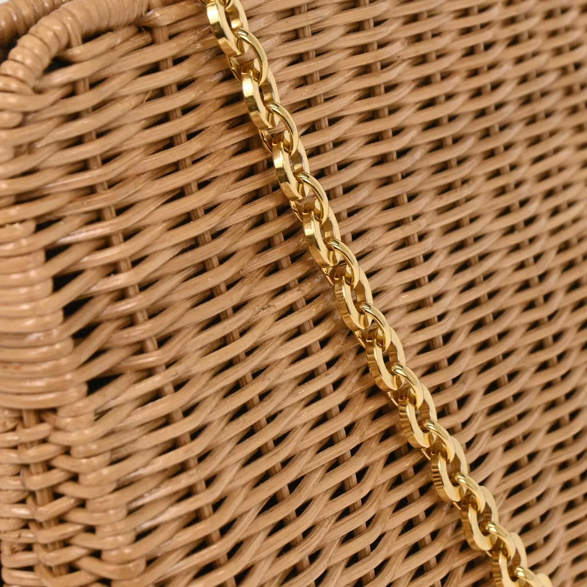 Salvatore Ferragamo Beige Ratan Gancini Shoulder Bag - Image 4