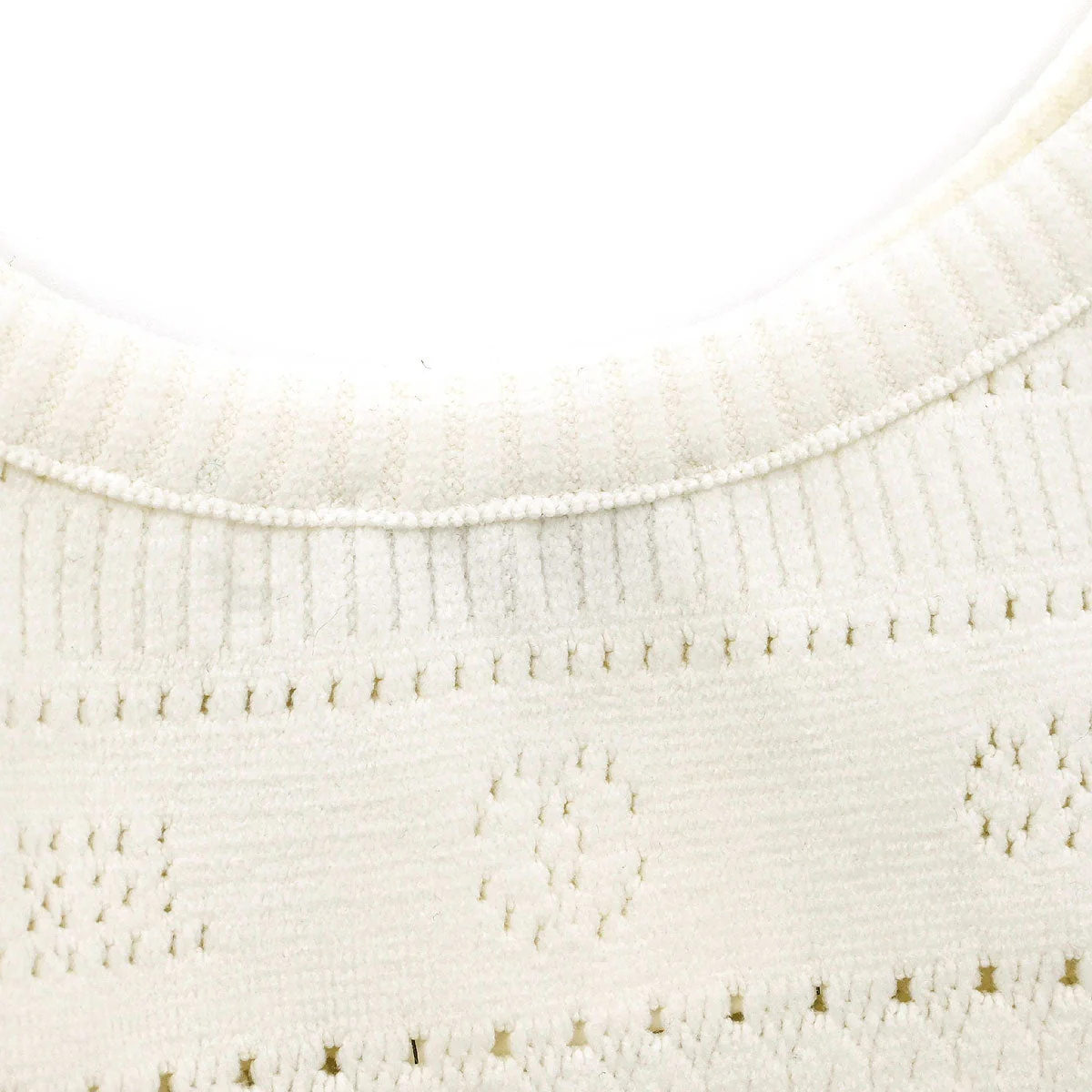 Chanel 1997 Sleeveless Tank Top White #42 - Image 5