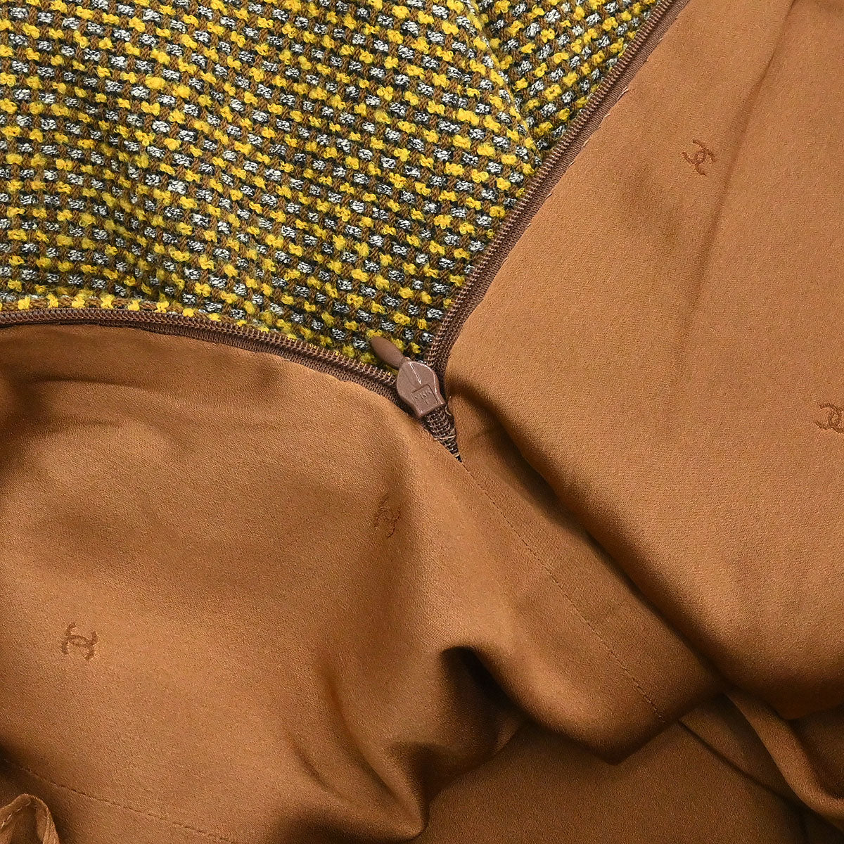 Chanel 1996 Setup Suit Jacket Skirt Tweed Brown #36 - Image 12