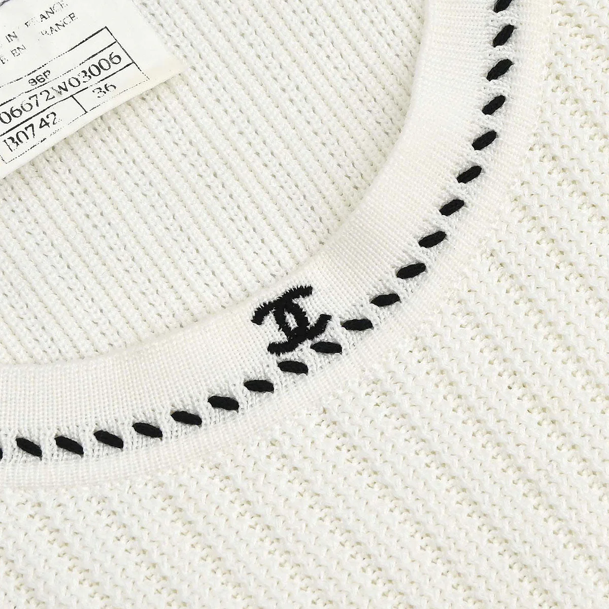 Chanel 1996 Sleeveless Top White #36 - Image 8