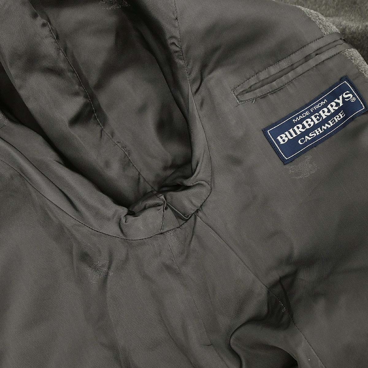Burberrys Coat Gray - Image 13
