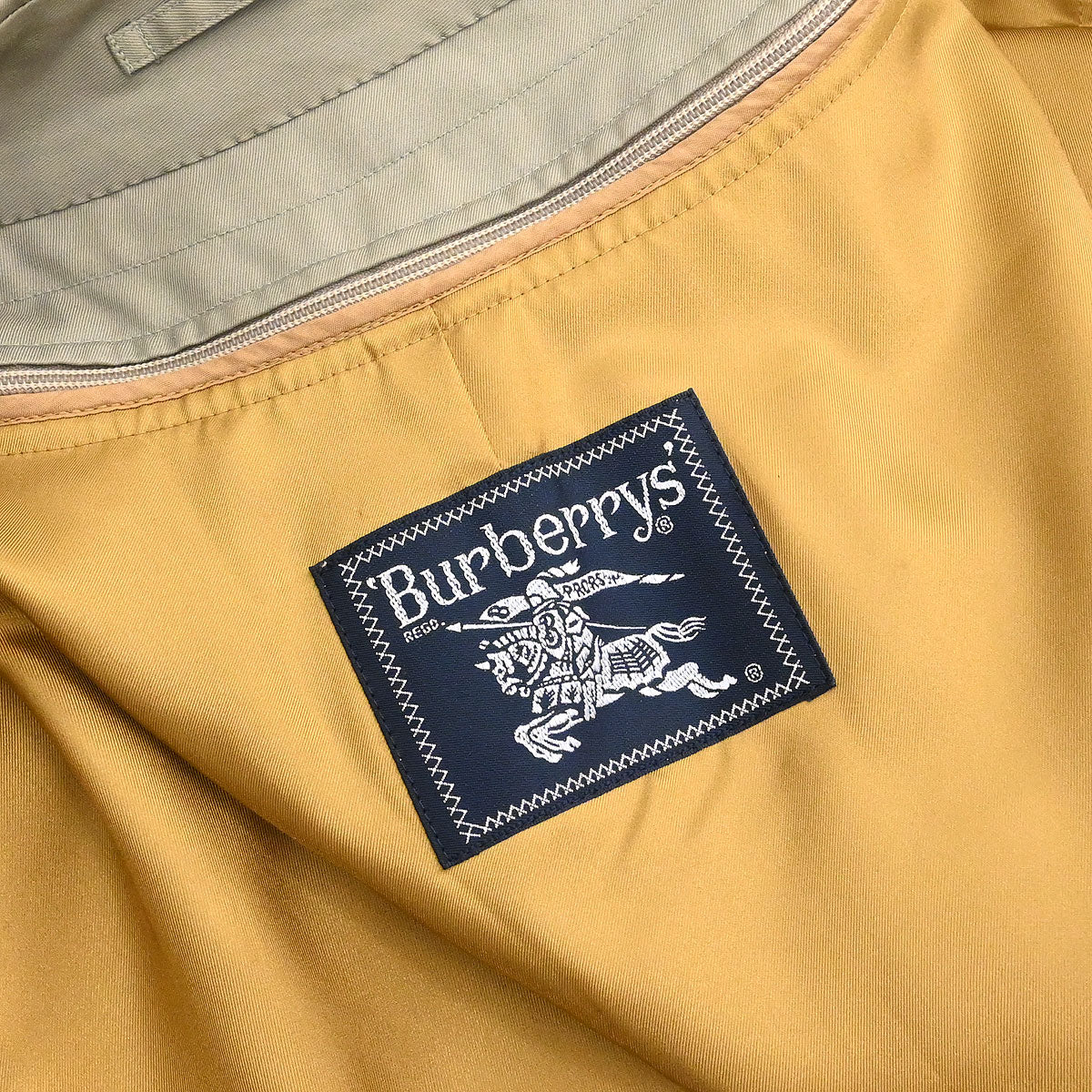 Burberrys Trench Coat Khaki - Image 15