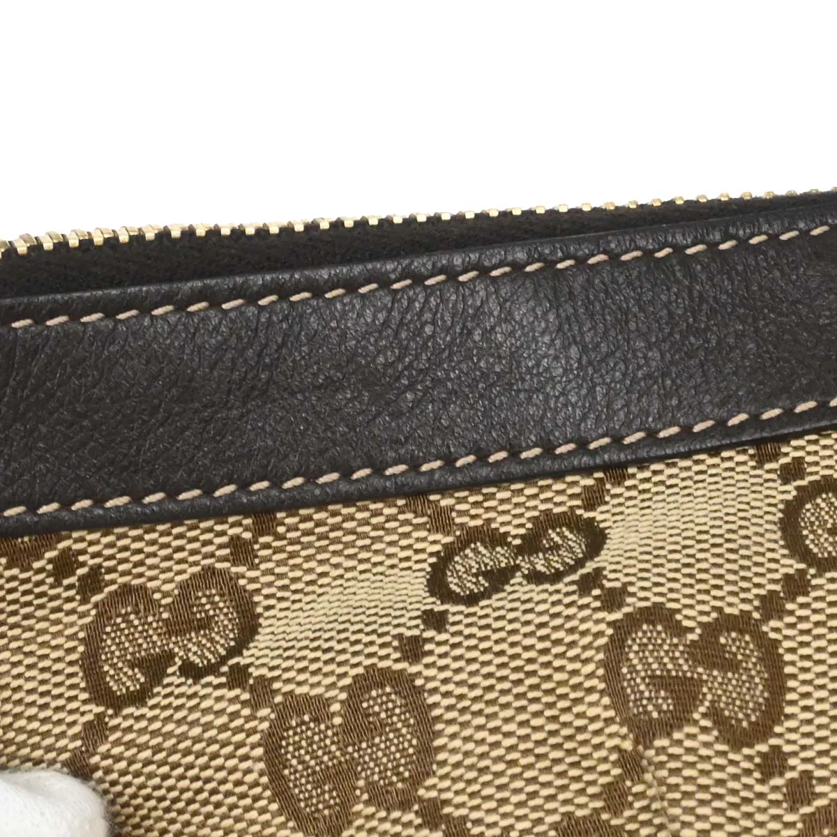 Gucci Beige Canvas GG Shoulder Bag - Image 4