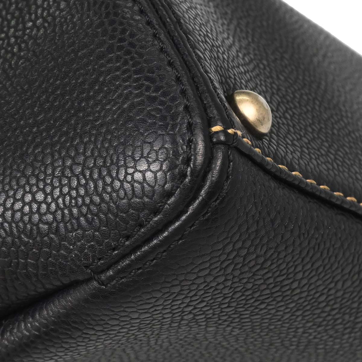 Chanel Black Caviar Skin Handbag - Image 5