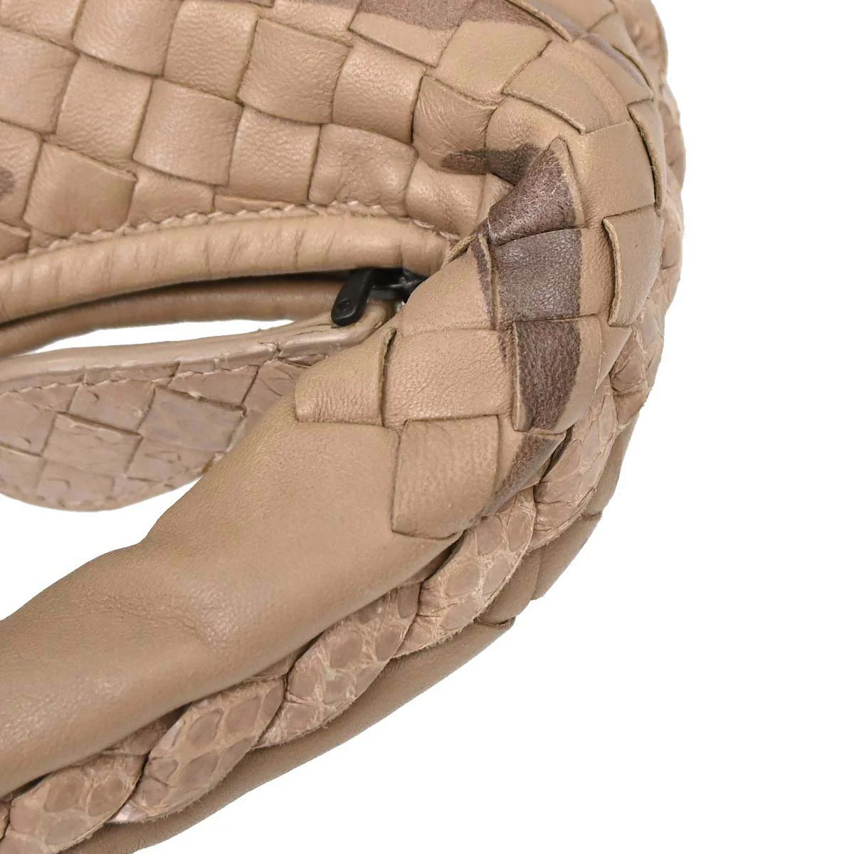 Bottega Veneta * Beige Lambskin Python Intrecciato Hobo Handbag - Image 4
