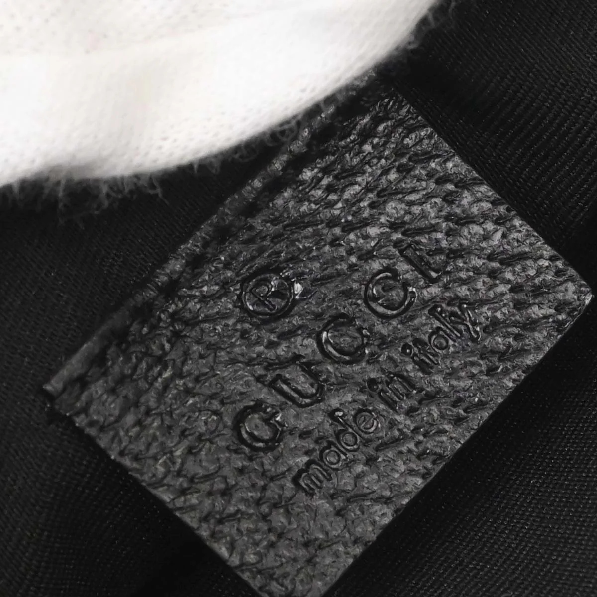 Gucci Black GG Handbag - Image 17