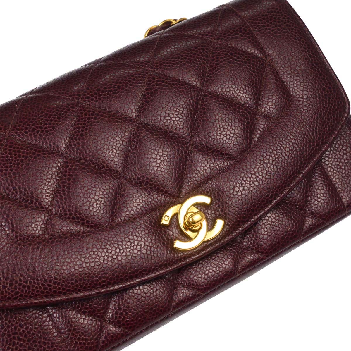 Chanel Bordeaux Caviar Skin Small Diana Shoulder Bag - Image 12