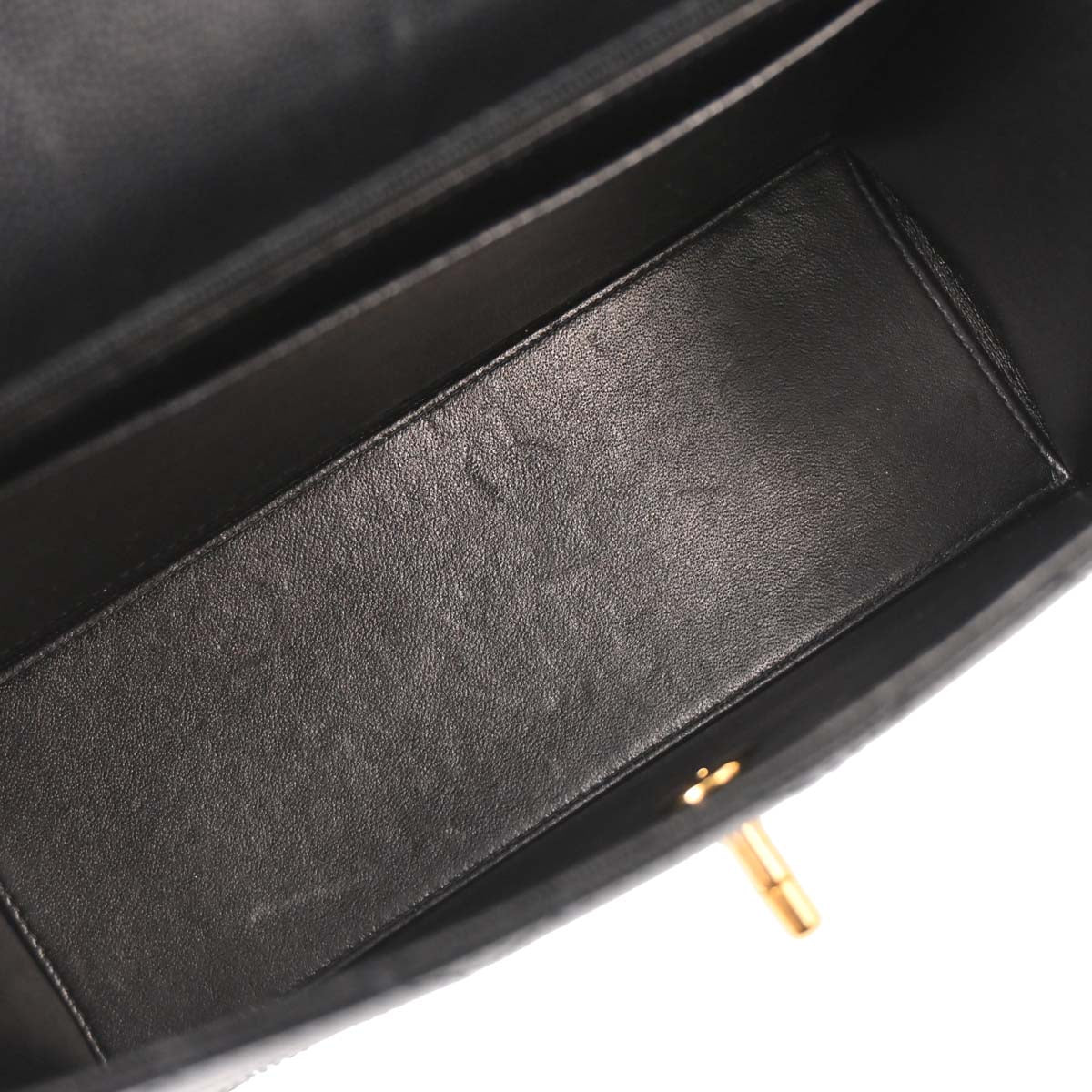Chanel Black Caviar Skin Handbag - Image 17